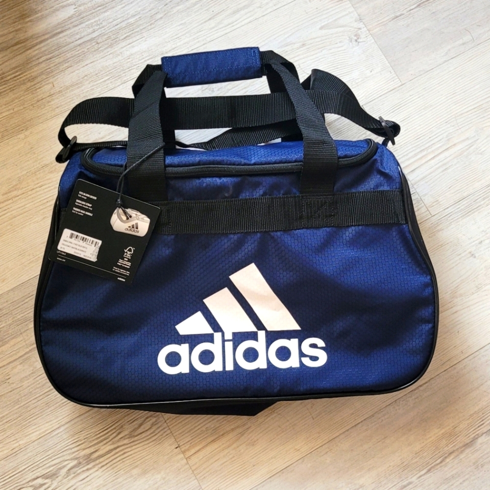 Adidas Men's Blue Sports Bag- Duffel Men's Navy New with Tags